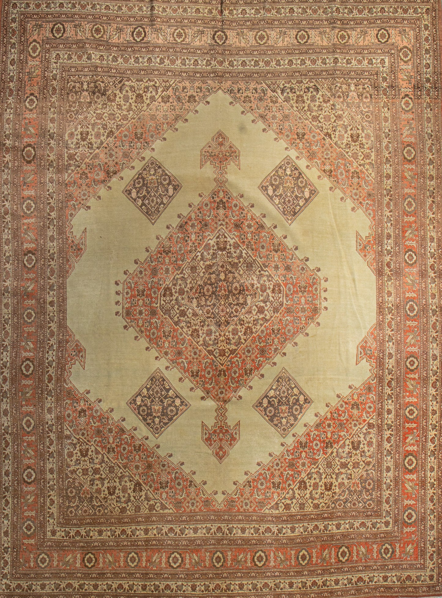 635888-ANTIQUE TABRIZ-IVORY