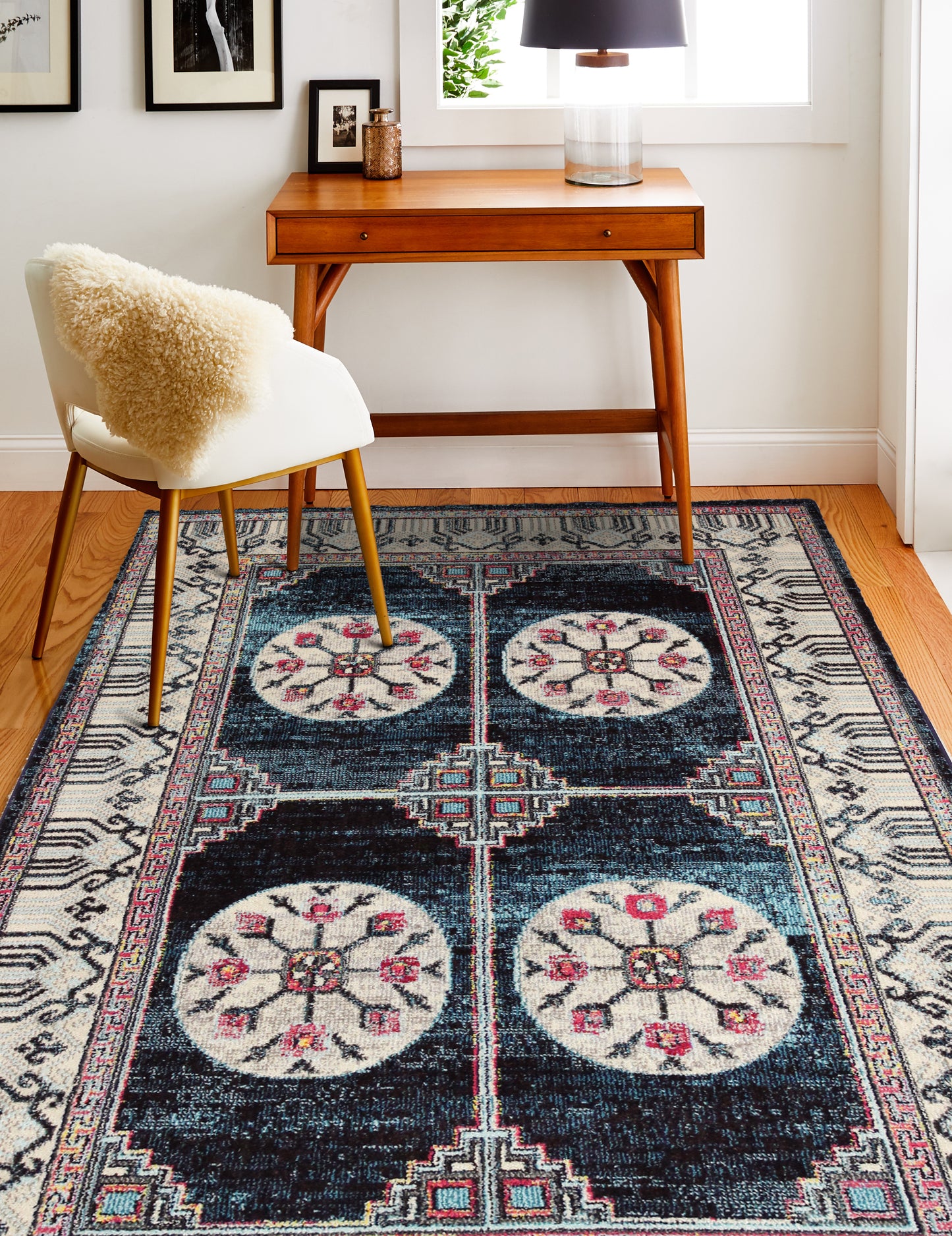 Zainab Area Rug, Navy