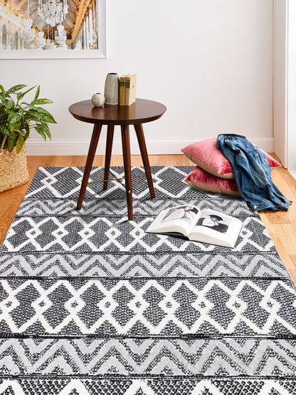 Koda Area Rug, Black Ivory