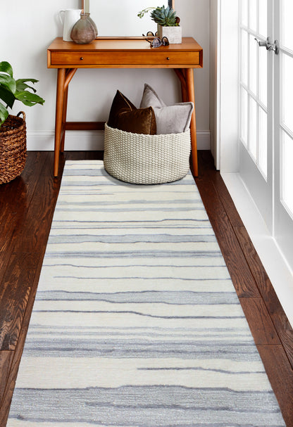 Alana Area Rug, Ivory Silver